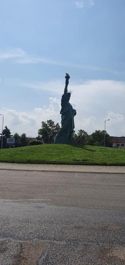 Evasion St Joseph Odysalis - Lit King Size - Parking - Proche Centre Colmar