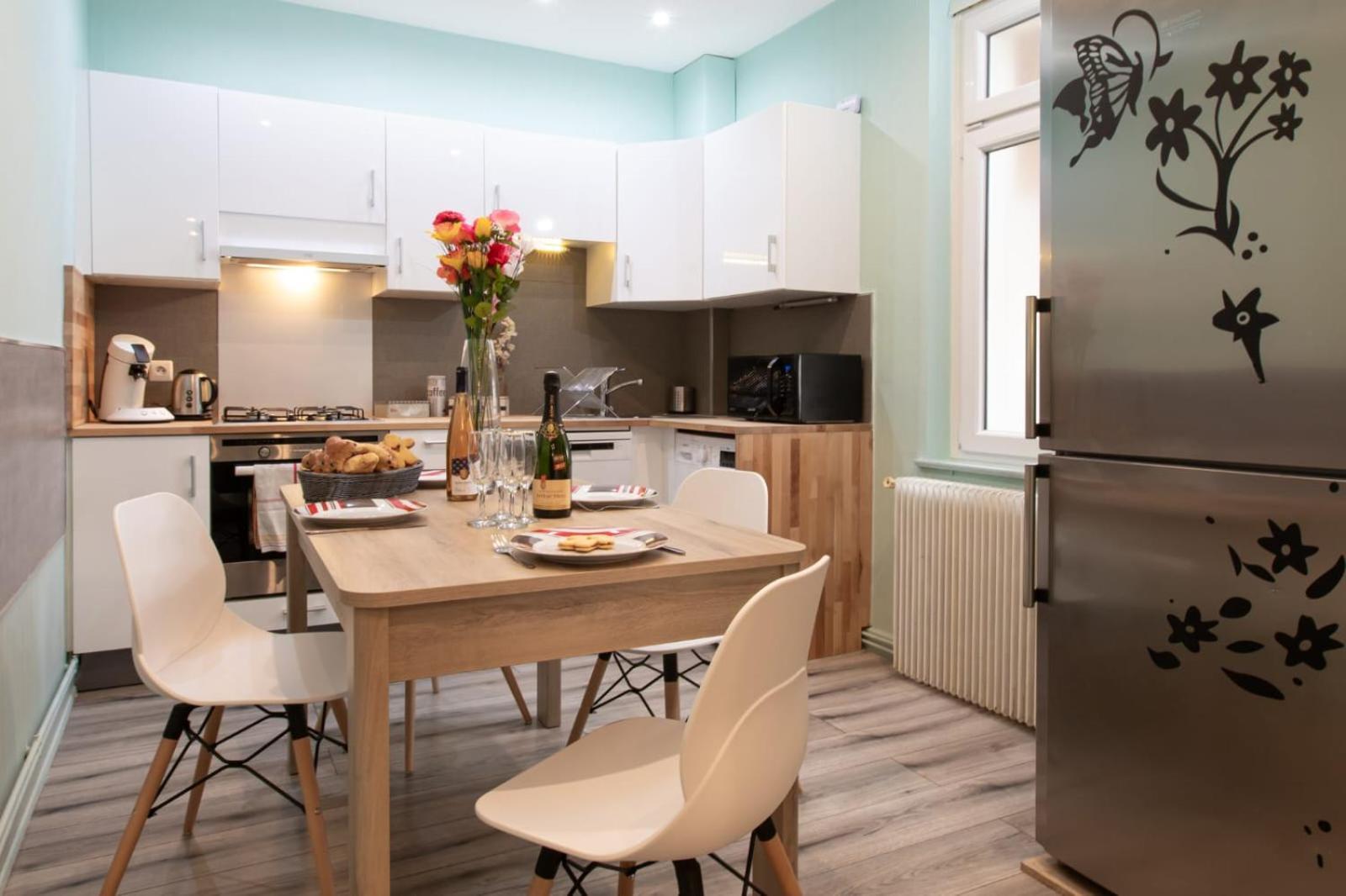Evasion St Joseph Odysalis - Lit King Size - Parking - Proche Centre Apartment