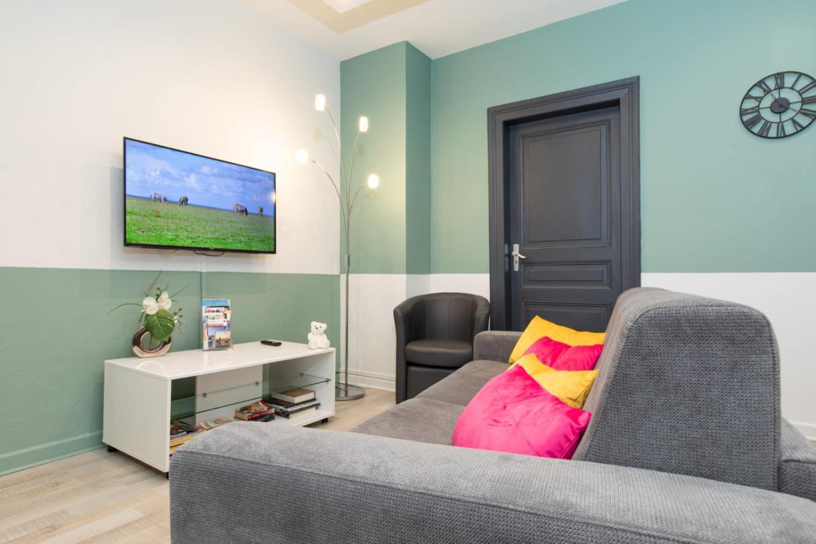Apartment Evasion St Joseph Odysalis - Lit King Size - Parking - Proche Centre
